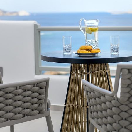 Vivere Luxury Suites Pera Gyalos Esterno foto