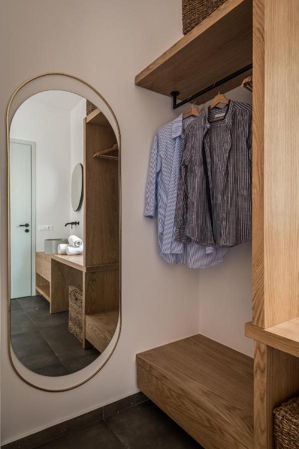 Vivere Luxury Suites Pera Gyalos Esterno foto