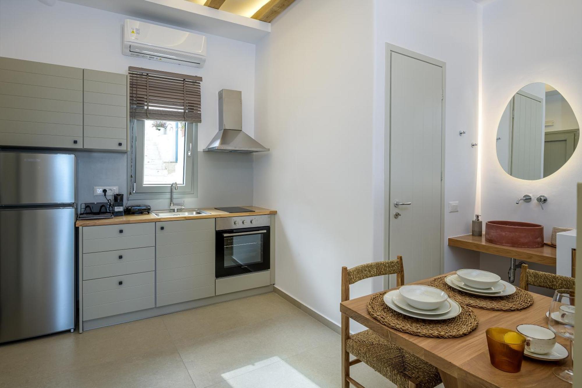 Vivere Luxury Suites Pera Gyalos Esterno foto